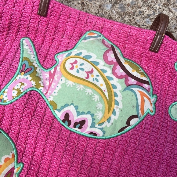 Vera Bradley Beach Tote - Picture 2 of 3